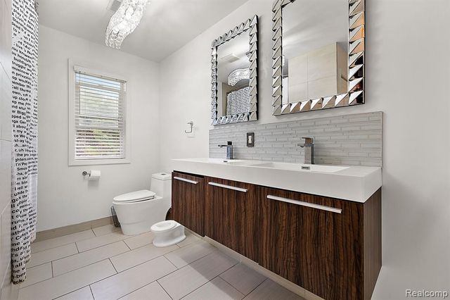 7759 La Salle Boulevard, Detroit, MI 48206