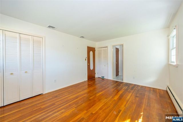 64 Sanford Drive, Randolph Township, NJ 07869