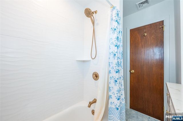 64 Sanford Drive, Randolph Township, NJ 07869
