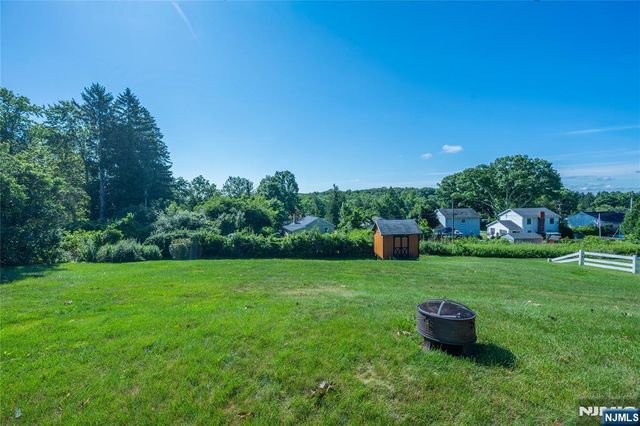 64 Sanford Drive, Randolph Township, NJ 07869