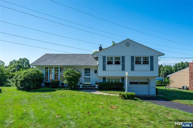 64 Sanford Drive, Randolph Township, NJ 07869