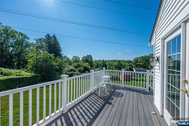 64 Sanford Drive, Randolph Township, NJ 07869