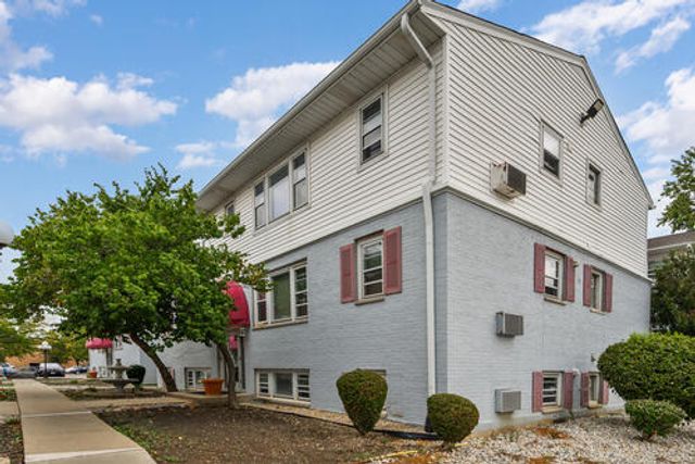 9455 Kelvin Lane 2776, Schiller Park, IL 60176