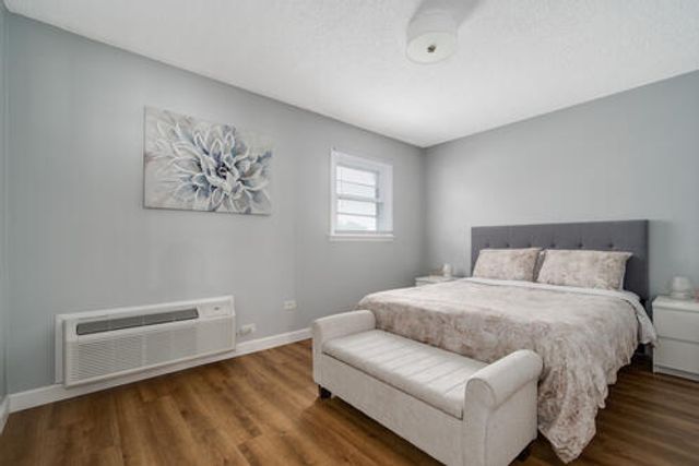 9455 Kelvin Lane 2776, Schiller Park, IL 60176