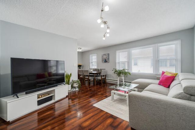 9455 Kelvin Lane 2776, Schiller Park, IL 60176