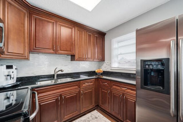 9455 Kelvin Lane 2776, Schiller Park, IL 60176