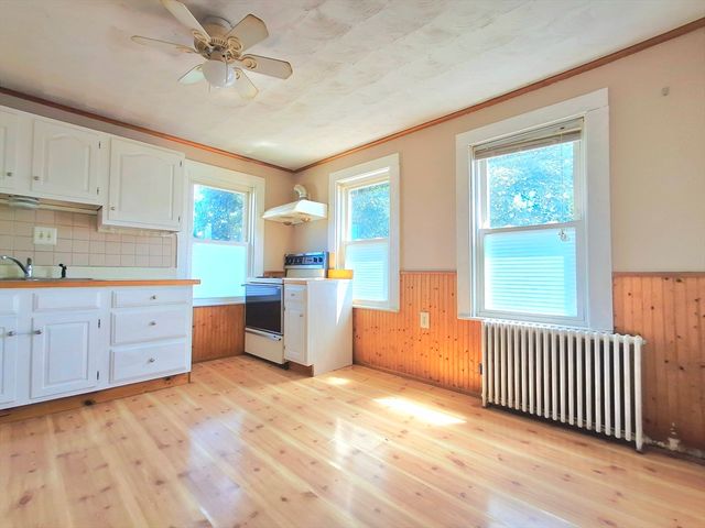 22-24 Newton Ave, Quincy, MA 02170