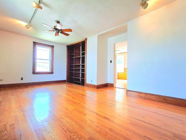 22-24 Newton Ave, Quincy, MA 02170