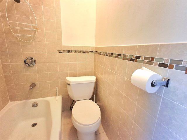 22-24 Newton Ave, Quincy, MA 02170