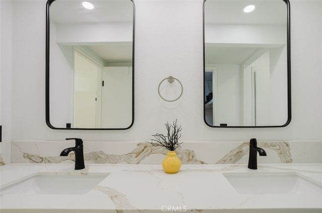 9942 Hanna Avenue, Chatsworth, CA 91311