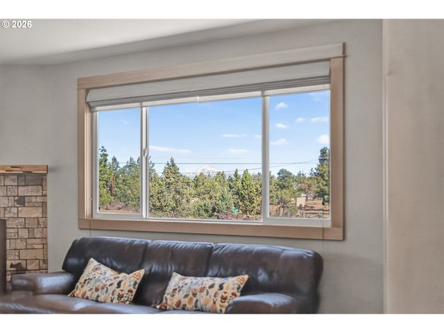 4500 Nw 52ND St, Redmond, OR 97756