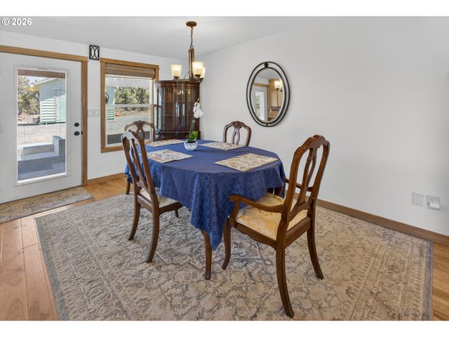 4500 Nw 52ND St, Redmond, OR 97756