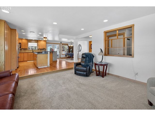 4500 Nw 52ND St, Redmond, OR 97756