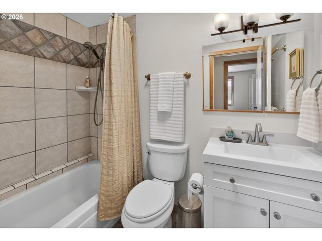 4500 Nw 52ND St, Redmond, OR 97756