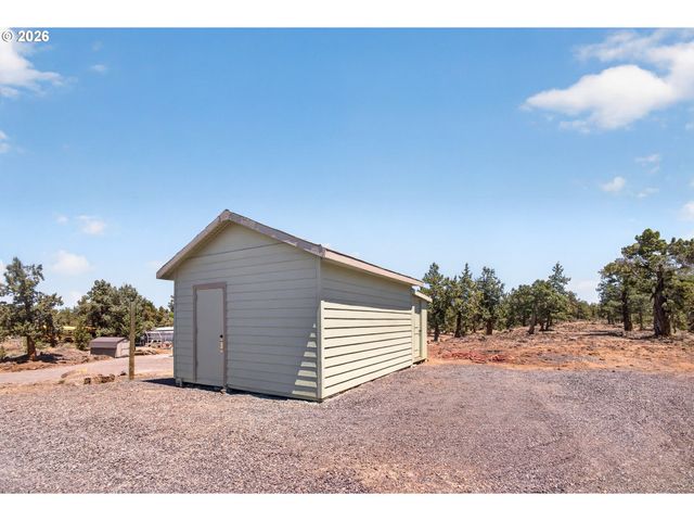 4500 Nw 52ND St, Redmond, OR 97756