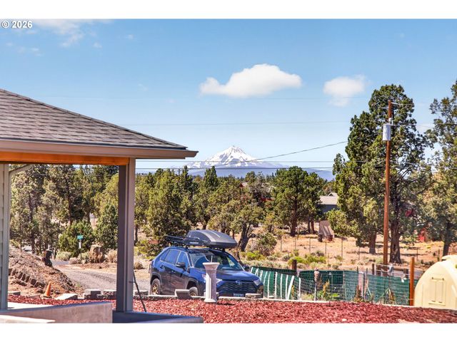 4500 Nw 52ND St, Redmond, OR 97756