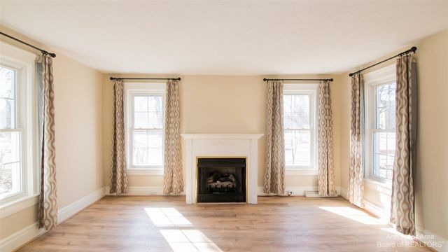 5071 Plymouth Road, Ann Arbor, MI 48105