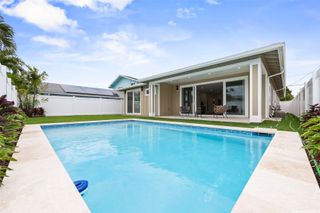 240 Kalama Street, Kailua, HI 96734