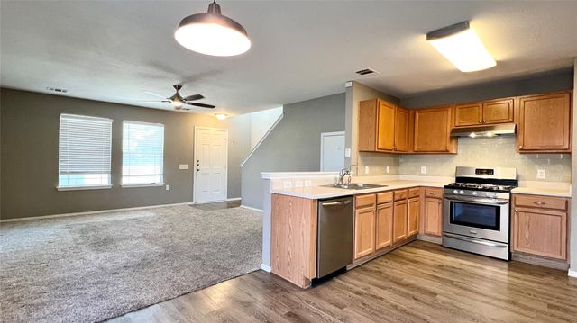 13905 Briarcreek LOOP, Manor, TX 78653