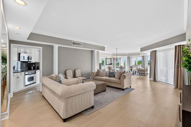 300 SE 5th Avenue 6160, Boca Raton, FL 33432