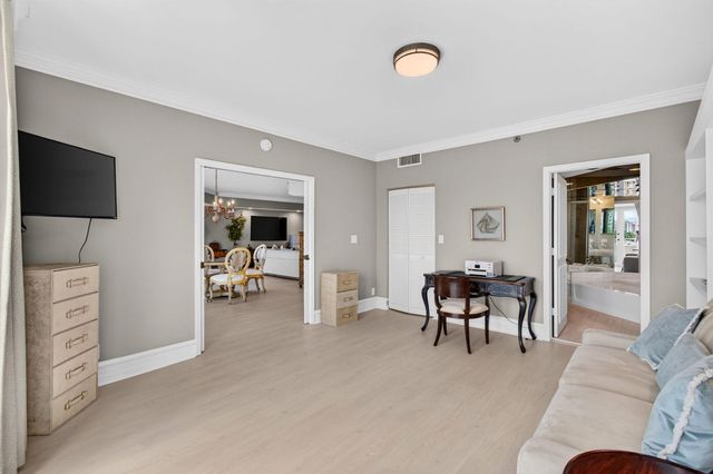 300 SE 5th Avenue 6160, Boca Raton, FL 33432