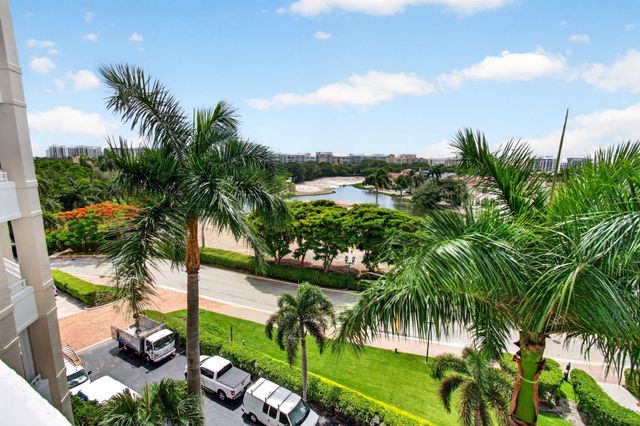 300 SE 5th Avenue 6160, Boca Raton, FL 33432