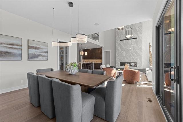 17012 Rosehill Street, Overland Park, KS 66221