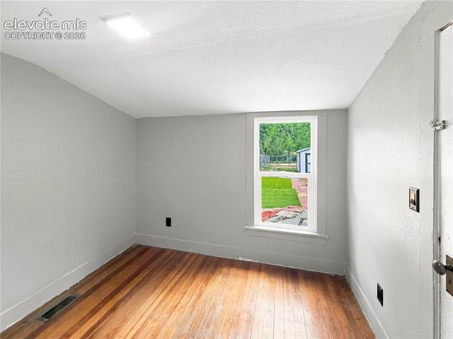 631 E Willamette Avenue, Colorado Springs, CO 80903