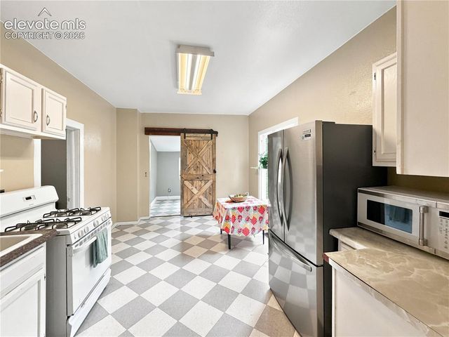 631 E Willamette Avenue, Colorado Springs, CO 80903