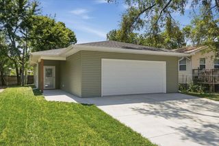 106 OSAGE Street, Council Bluffs, IA 51501