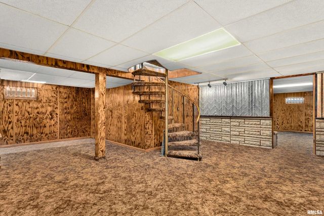 1017 W SUNNYSIDE Street, Chillicothe, IL 61523