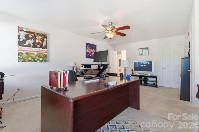 3387 Merchant Lane, Davidson, NC 28036