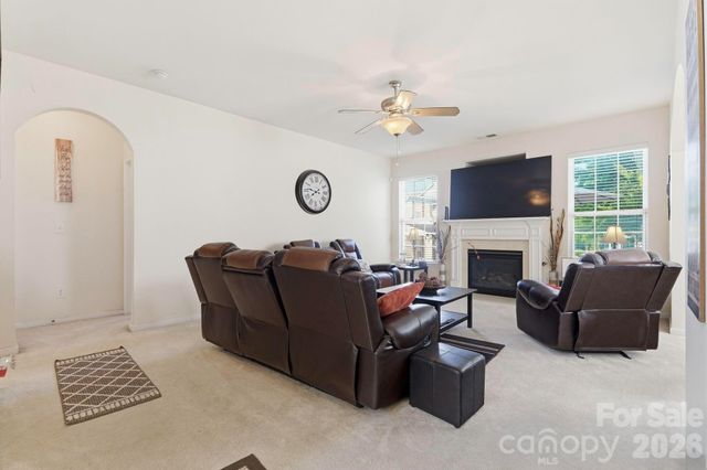 3387 Merchant Lane, Davidson, NC 28036