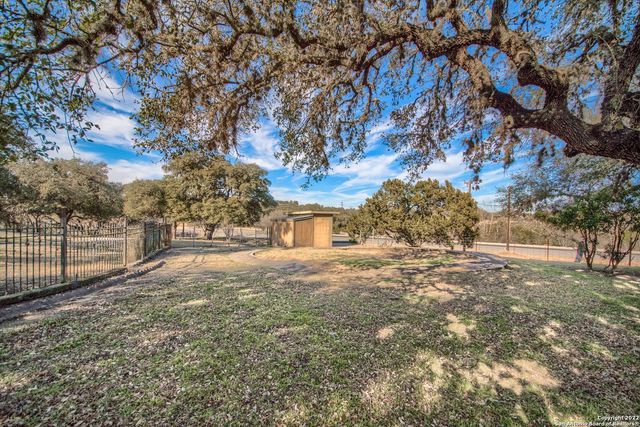 20070 State Hwy 16, Helotes, TX 78023
