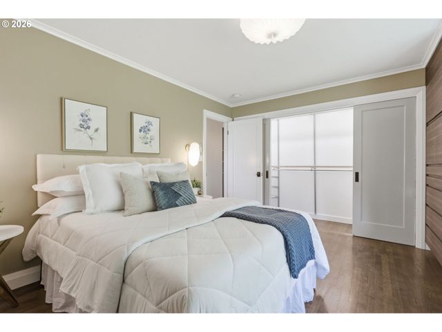 4432 Sw TWOMBLY Ave, Portland, OR 97239