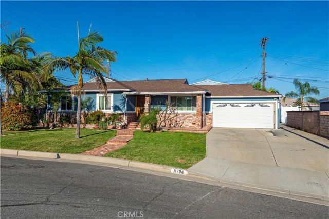 11704 Thermal Drive, La Mirada, CA 90638