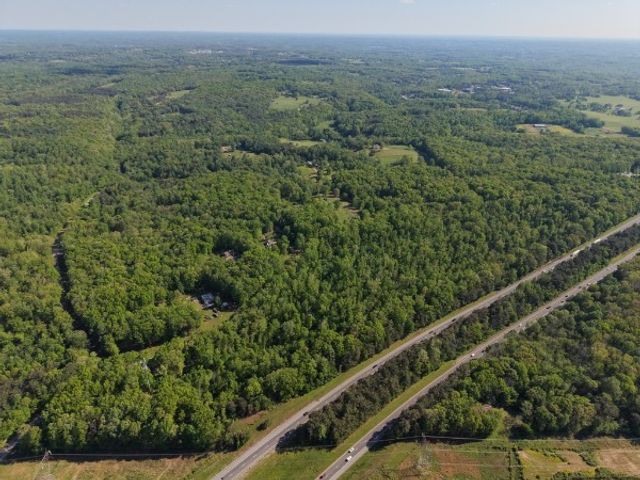 7240 Kingston Rd, Fairview, TN 37062