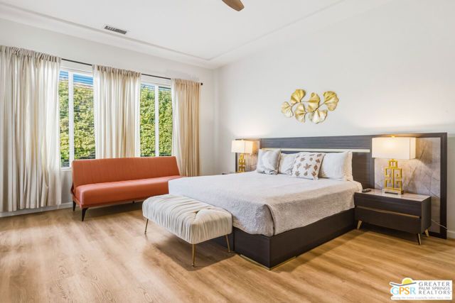 1420 Olga Way, Palm Springs, CA 92262