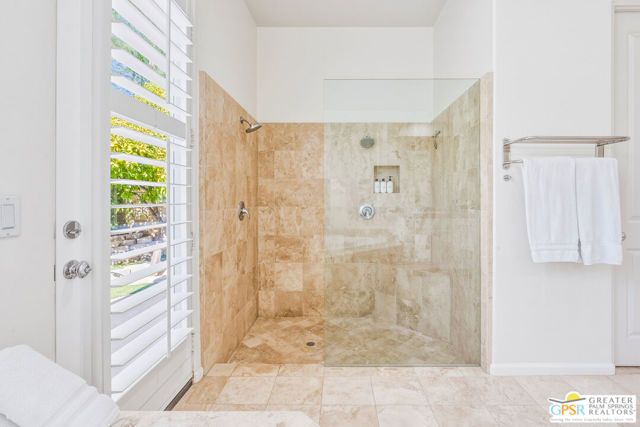 1420 Olga Way, Palm Springs, CA 92262