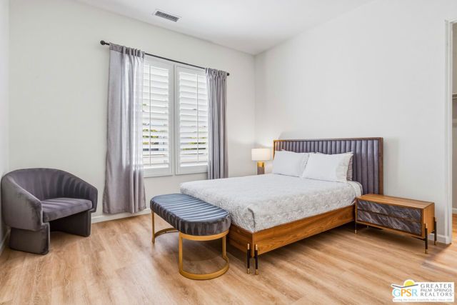 1420 Olga Way, Palm Springs, CA 92262