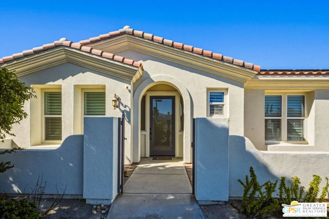 1420 Olga Way, Palm Springs, CA 92262