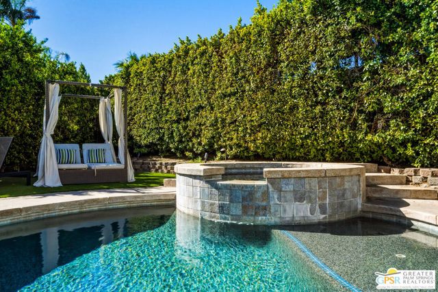 1420 Olga Way, Palm Springs, CA 92262