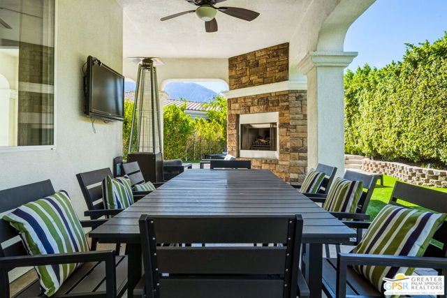 1420 Olga Way, Palm Springs, CA 92262
