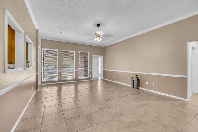 309 Deauville Drive, Fort Worth, TX 76108