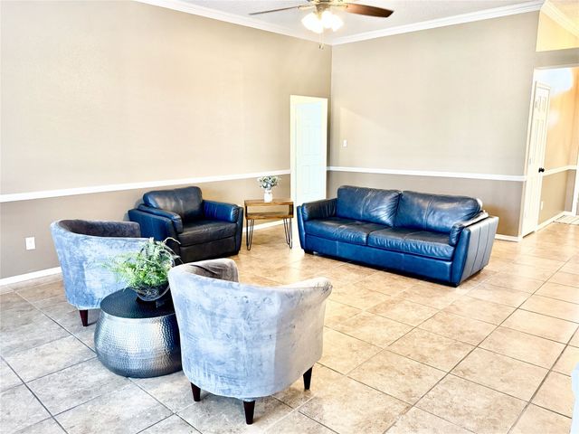 309 Deauville Drive, Fort Worth, TX 76108