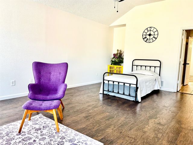 309 Deauville Drive, Fort Worth, TX 76108