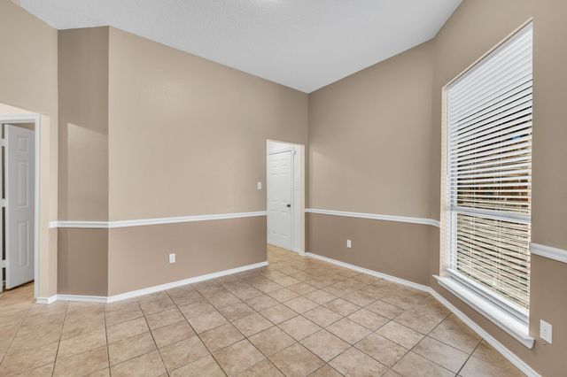 309 Deauville Drive, Fort Worth, TX 76108