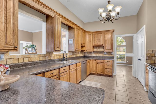 309 Deauville Drive, Fort Worth, TX 76108