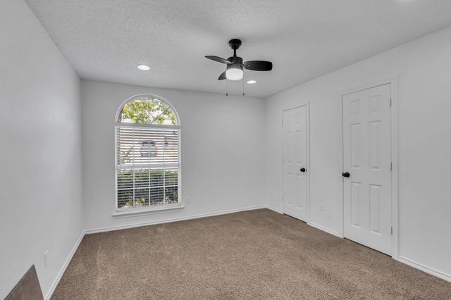 309 Deauville Drive, Fort Worth, TX 76108