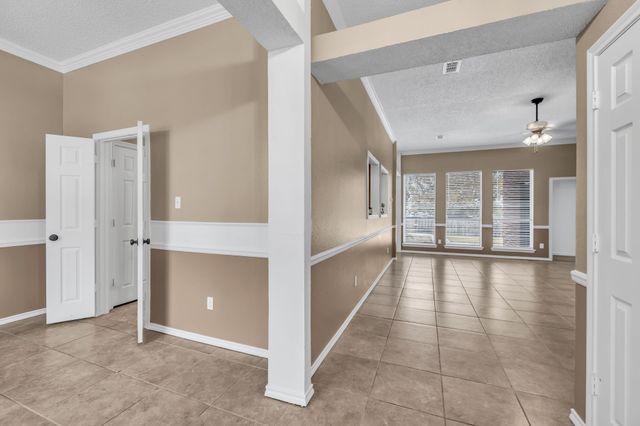 309 Deauville Drive, Fort Worth, TX 76108